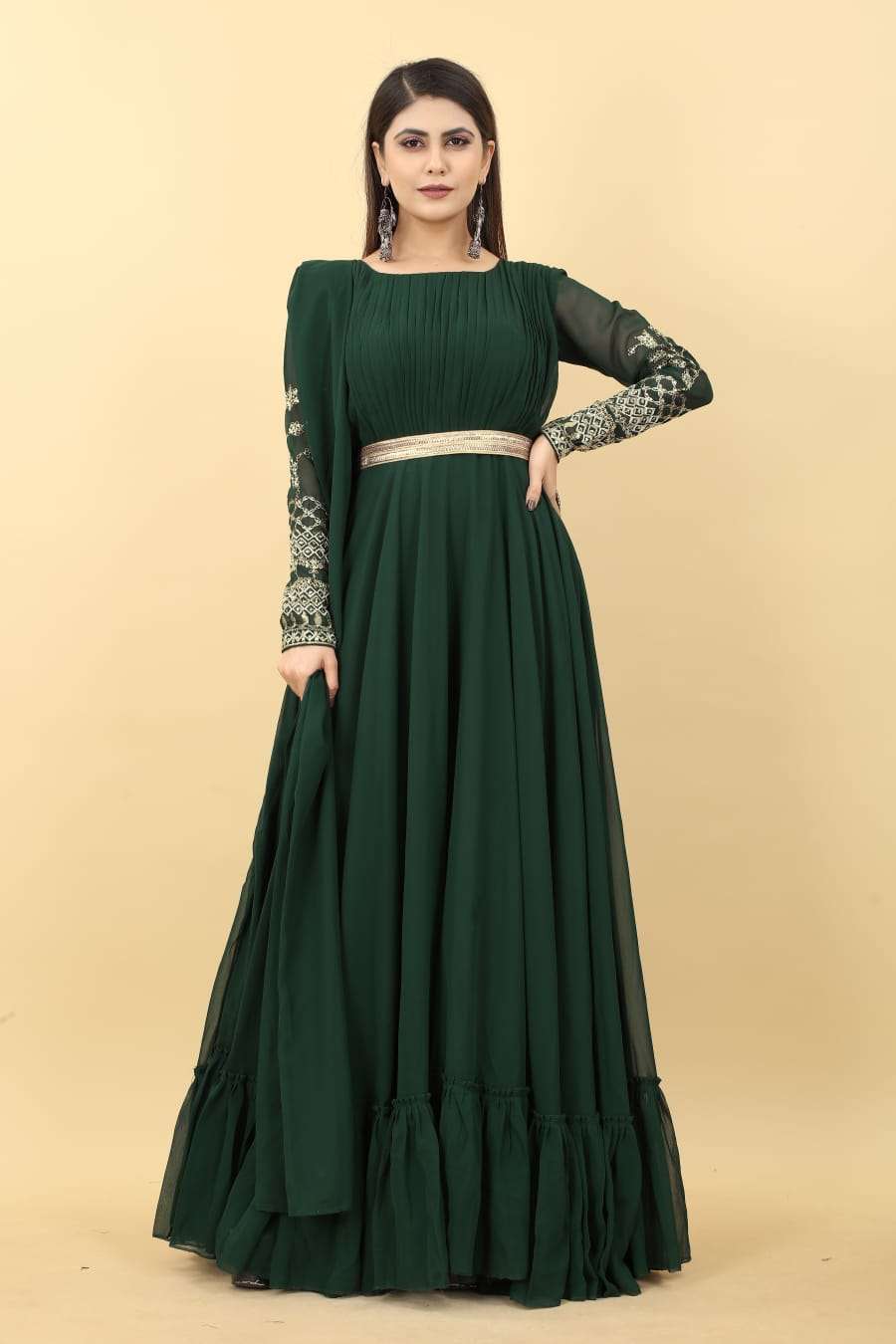 Lehenga Dress Design Ideas To Dial-up The Glam At Your Sangeet | Lehenga  designs, Latest lehenga designs, Designer dresses